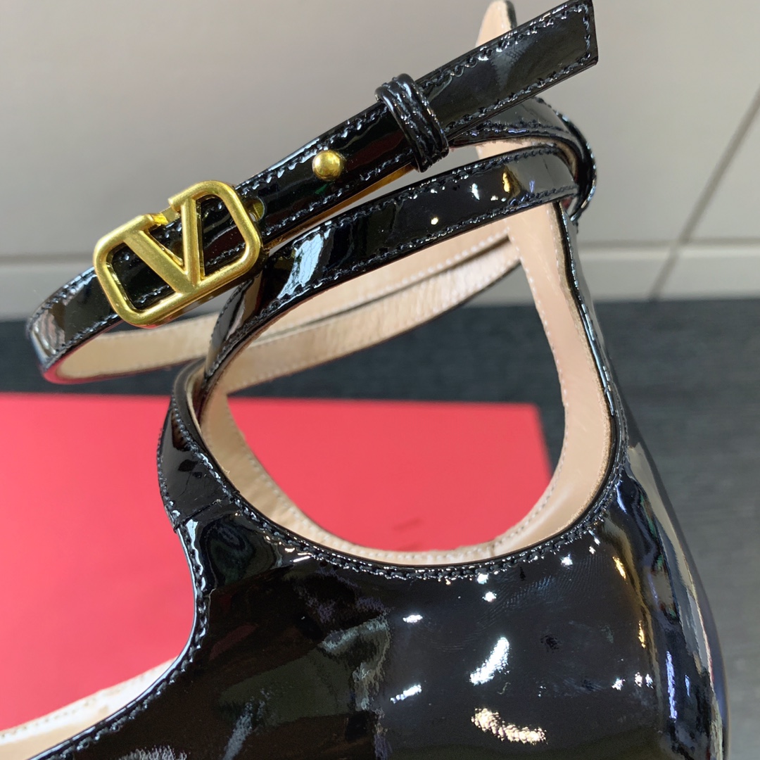 VALENTINO TAN-GO PATENT PUMP BLACK 2W2S0FW5VNEI16