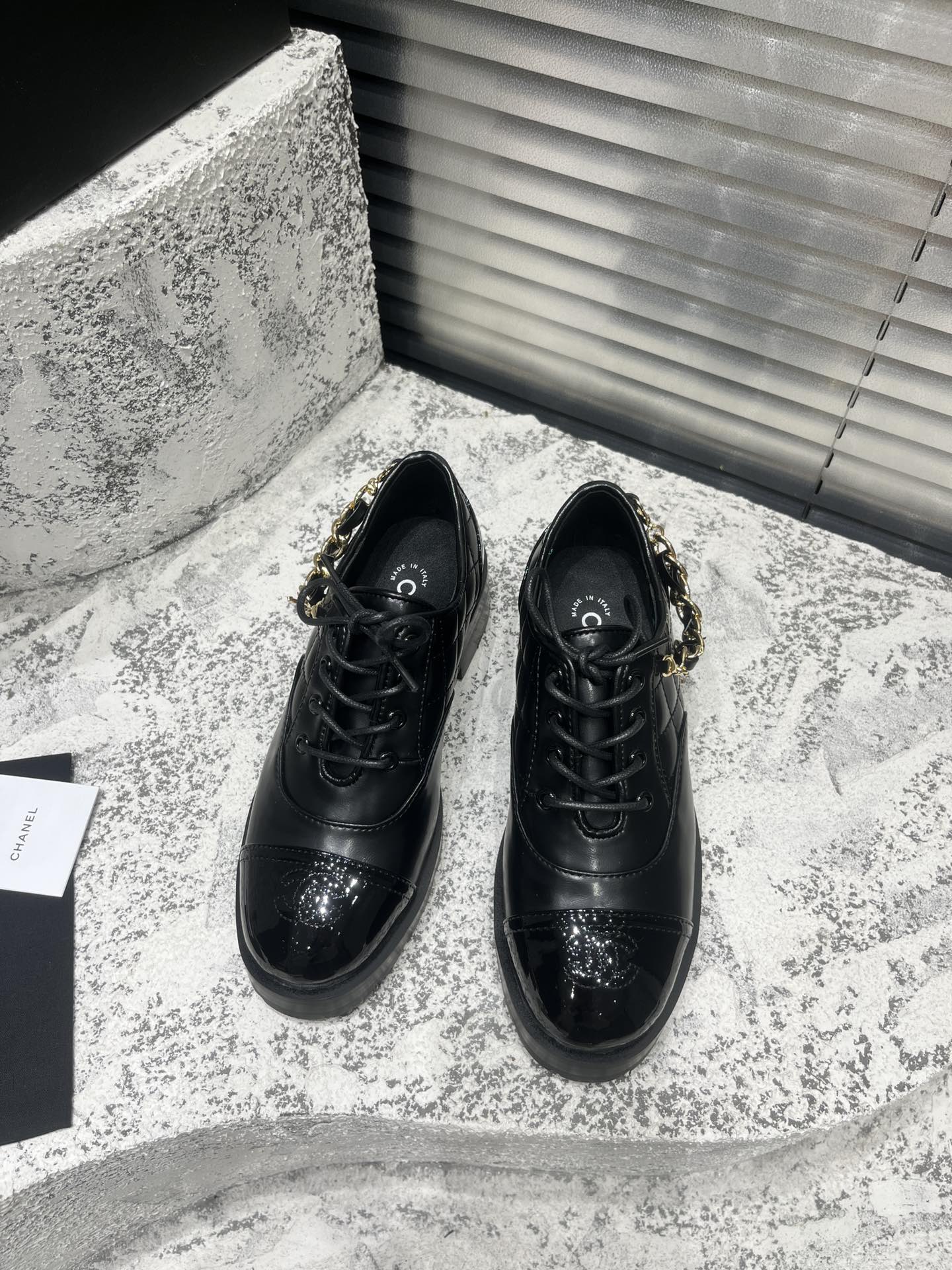 Ch*el lace-up boots black g39393