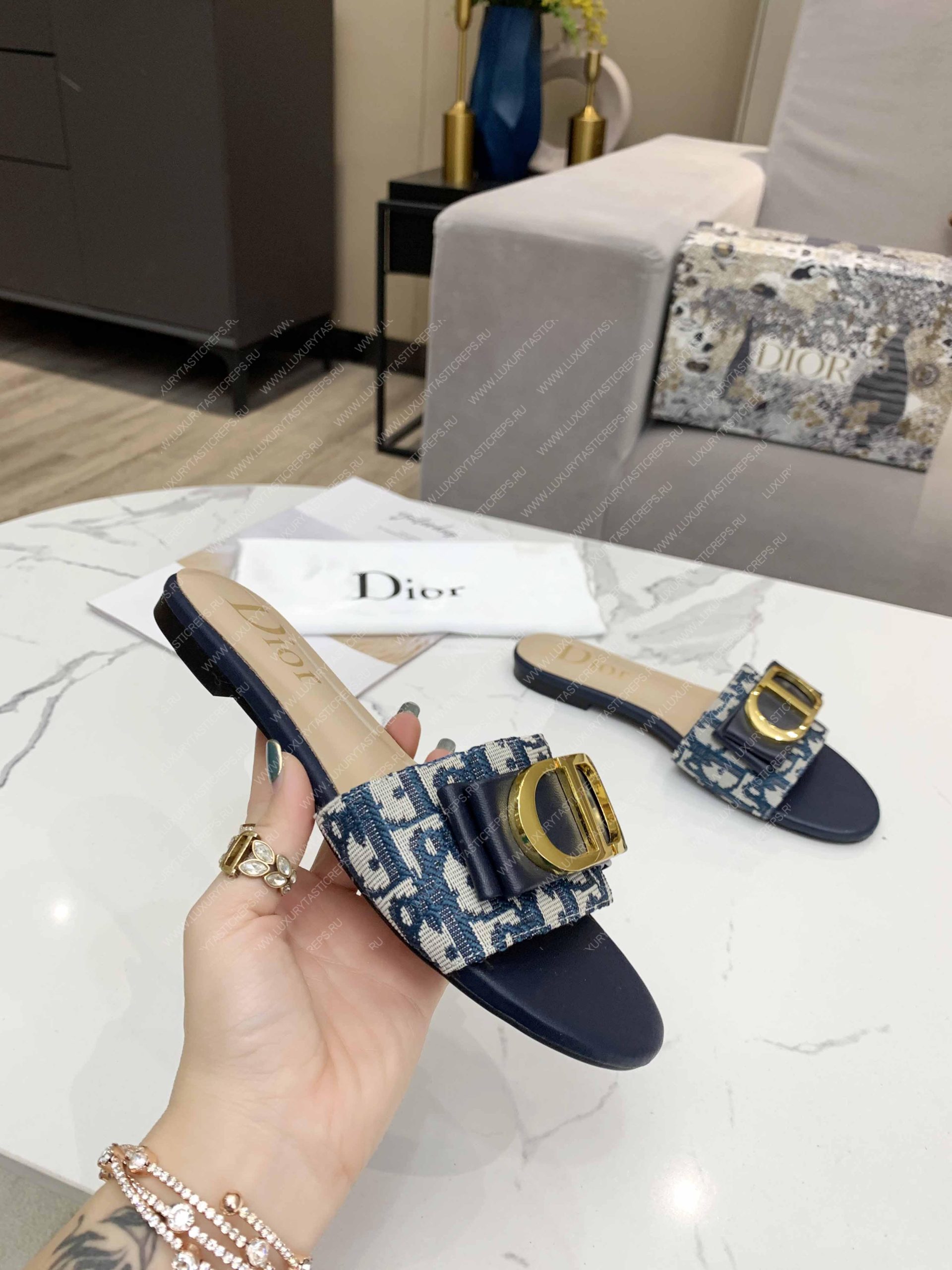 D*or slide blue & beige kcq266vea