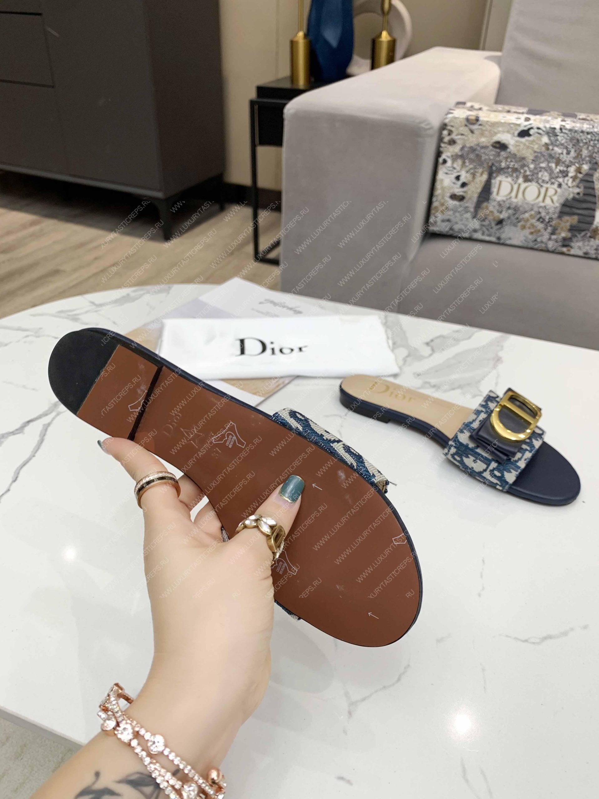 D*or slide blue & beige kcq266vea