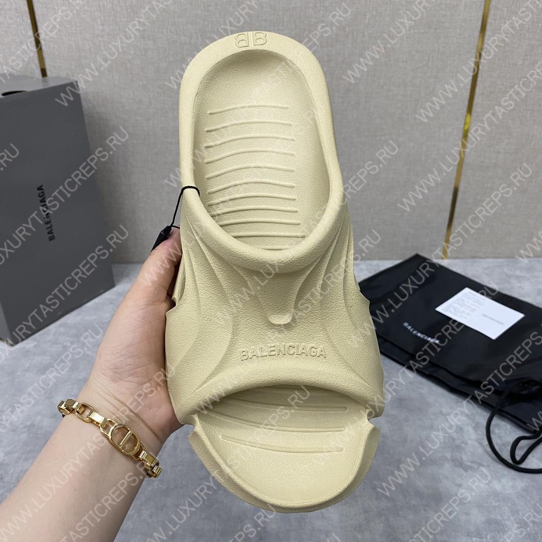 ba*len*cia*ga Cr*0*s slide lime 677786w
