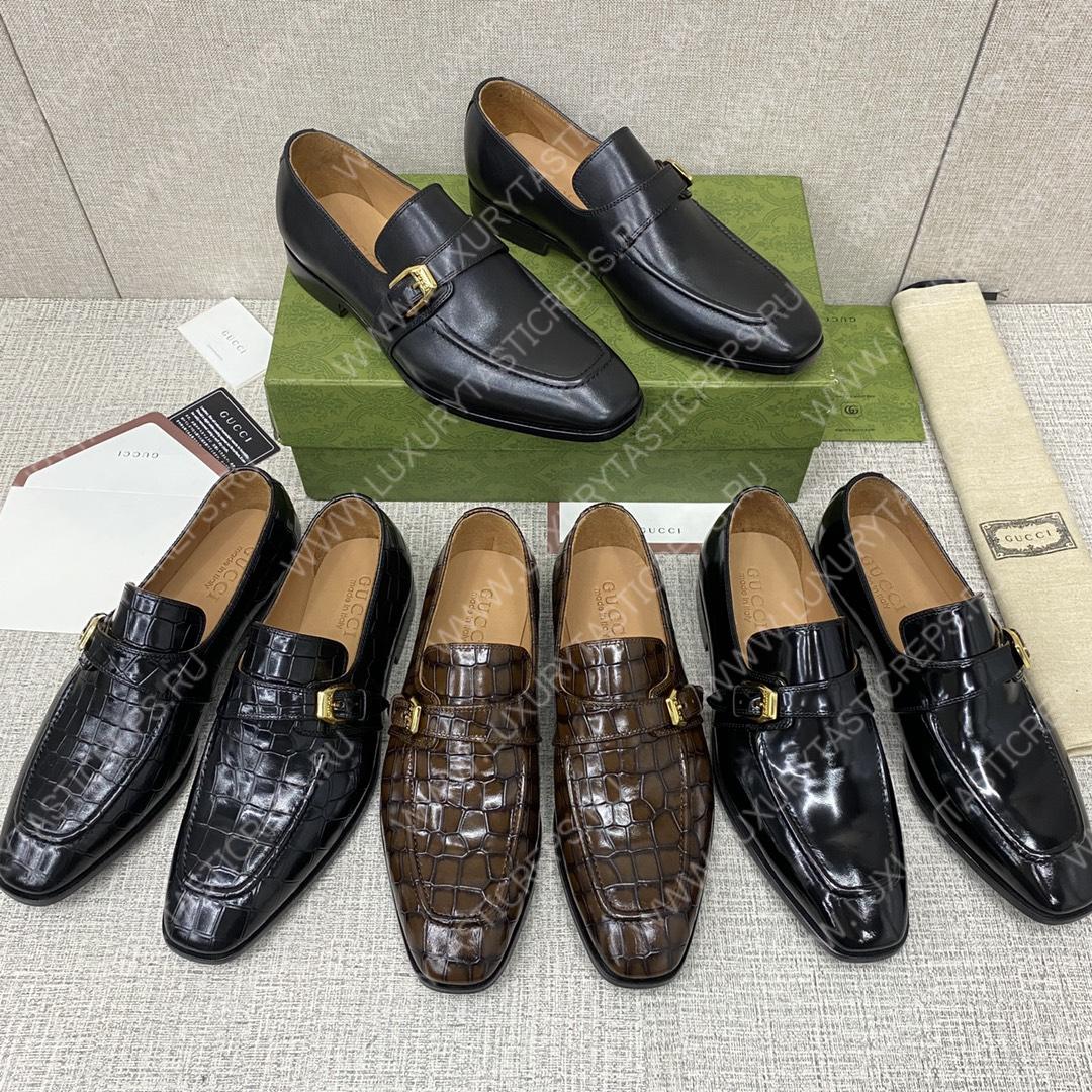 G*u*i buckle shoes
