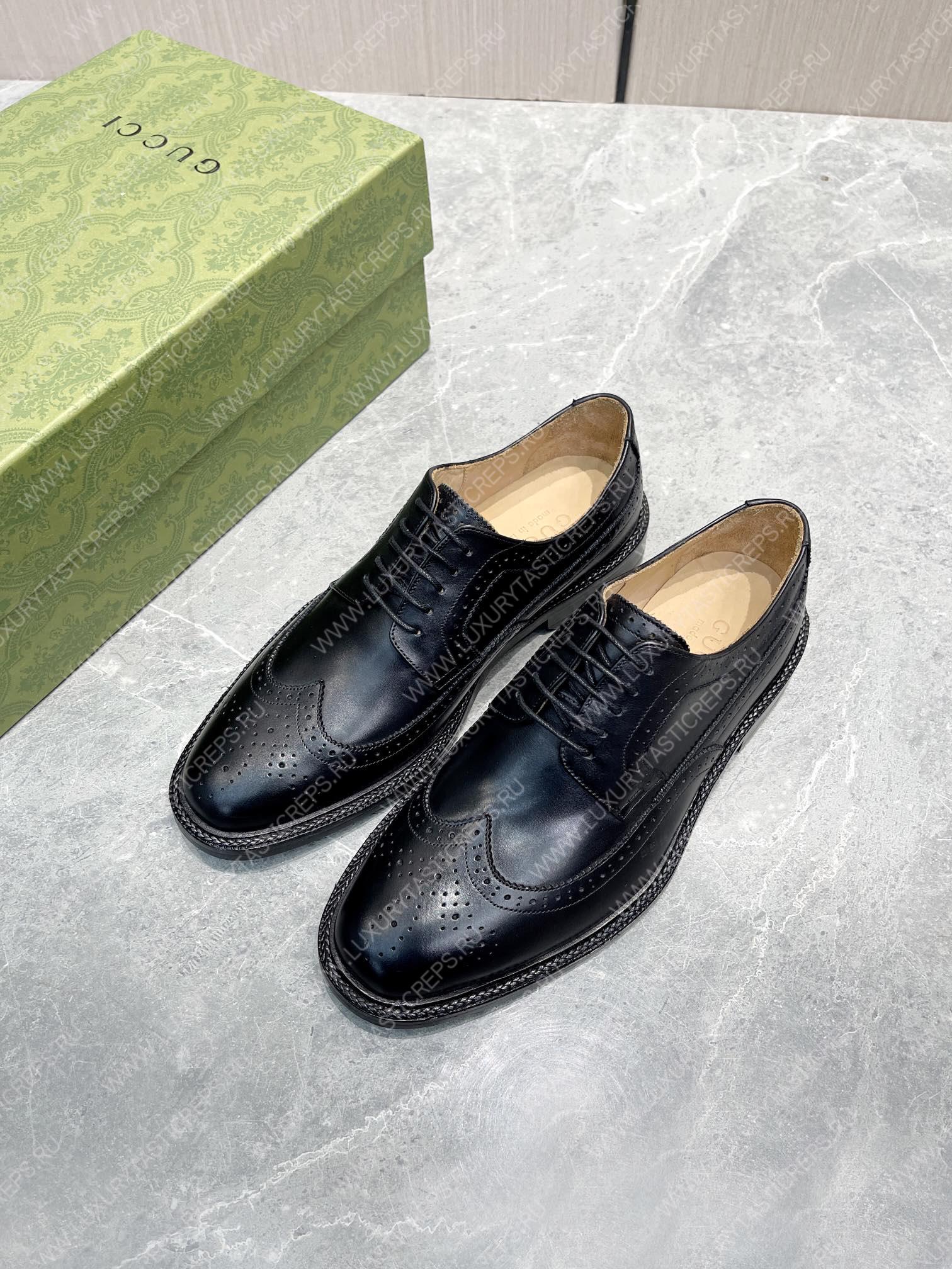G*u*i men’s lace-up shoe black 723694