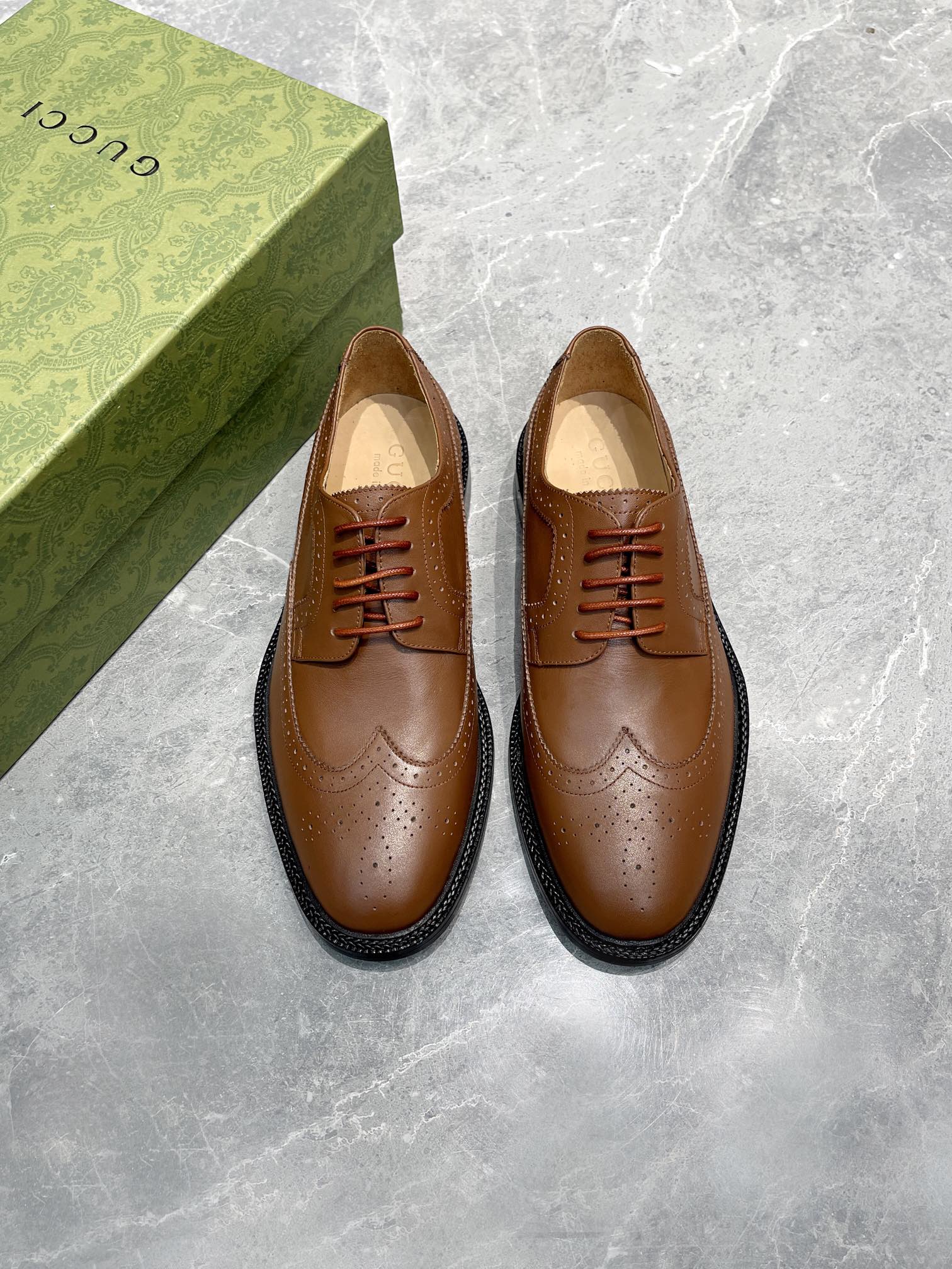 G*u*i men’s lace-up shoe brown 723694