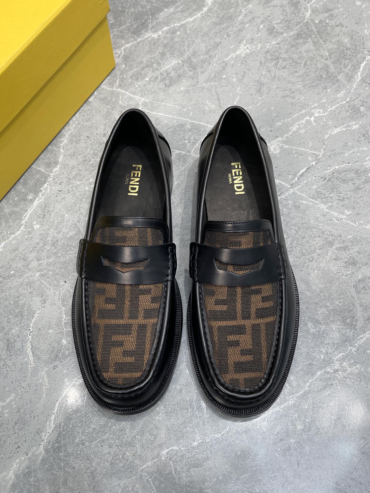 F**di o lock loafers black 7d1550a
