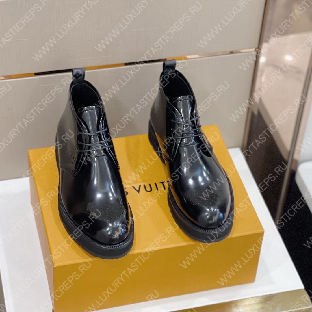 l**is V*t*n  boots black 1a9a8g