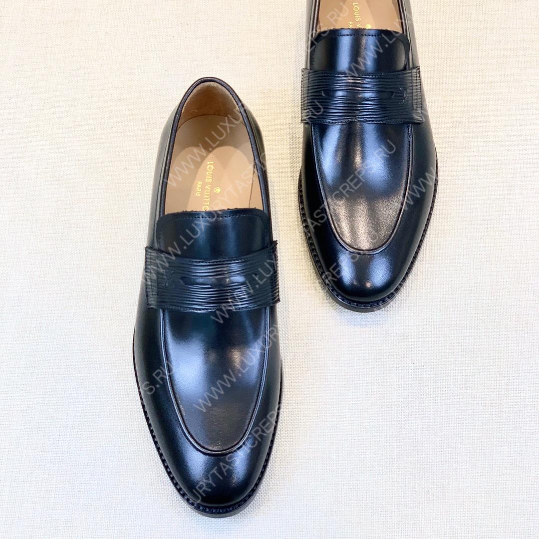 l**is V*t*n loafers black 1c5c8w