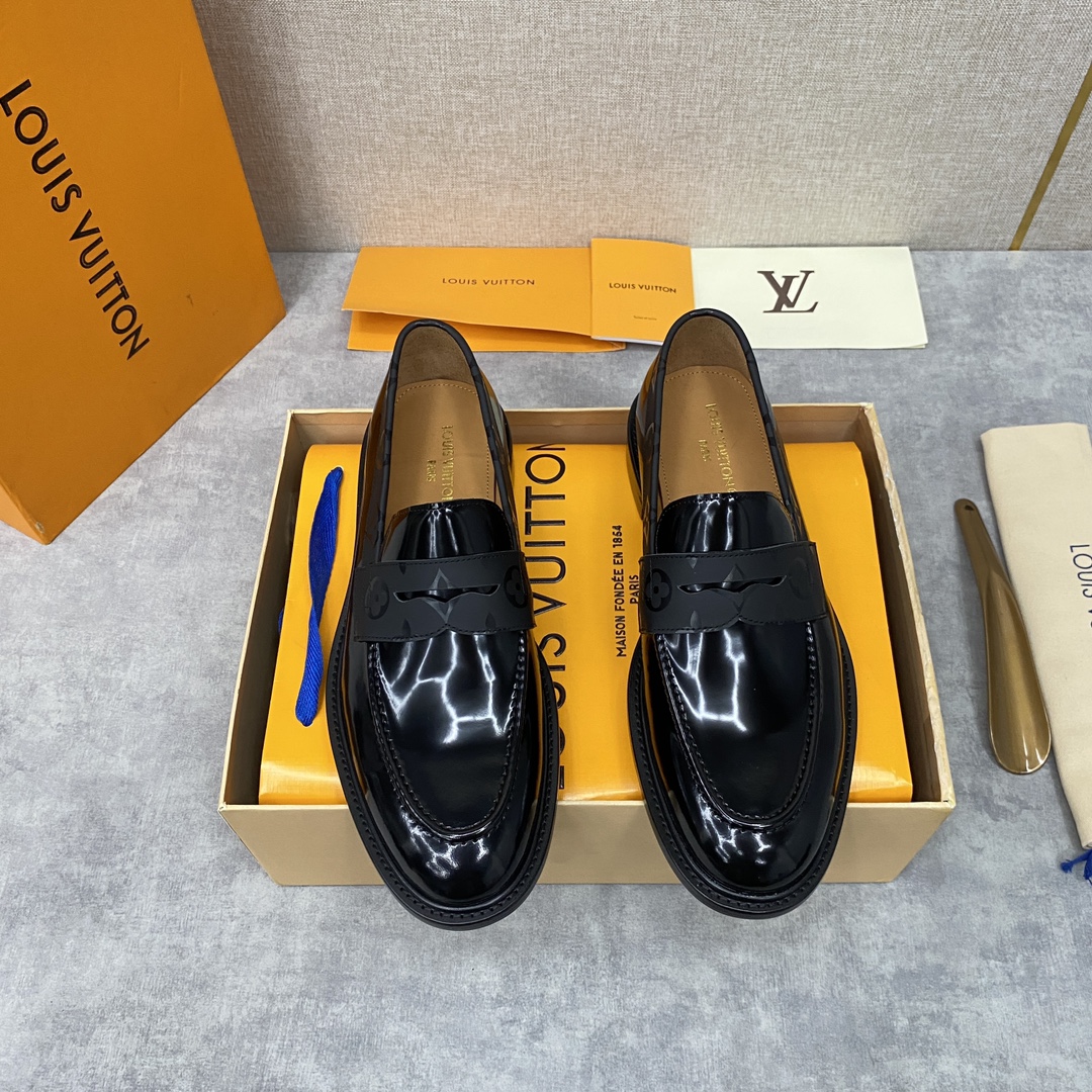 l**is V*t*n glove loafer black 1aa2dx