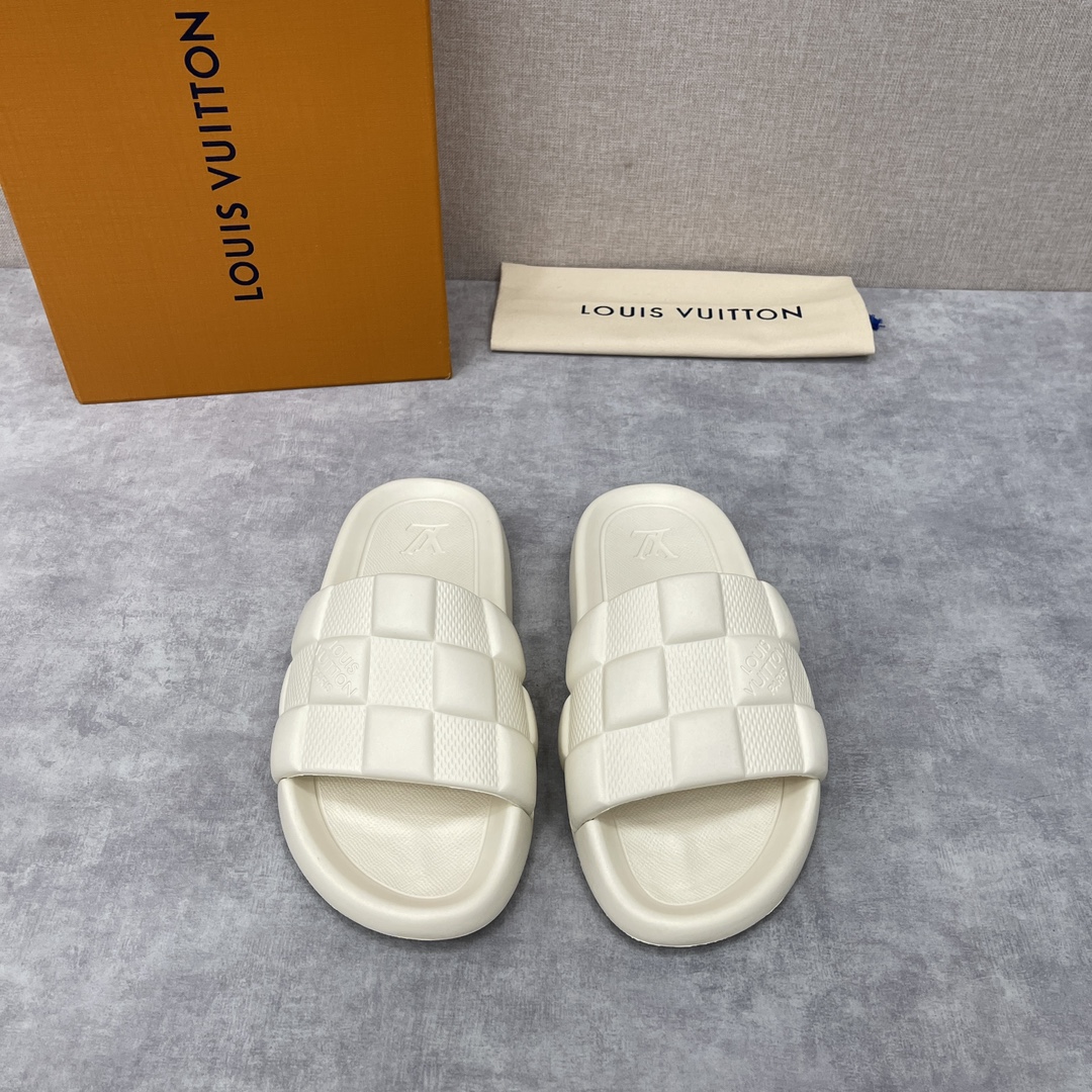 l**is V*t*n waterfront mule white 1aar9h