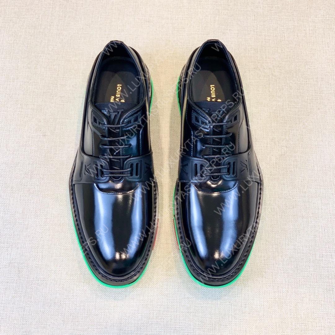 l**is V*t*n sneakers black 1abn90