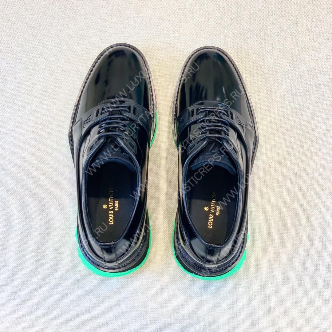l**is V*t*n sneakers black 1abn90