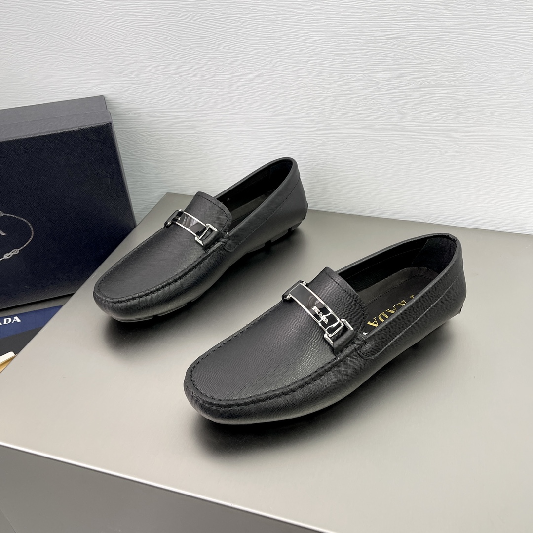 Pra*a saffiano loafers black 2db183