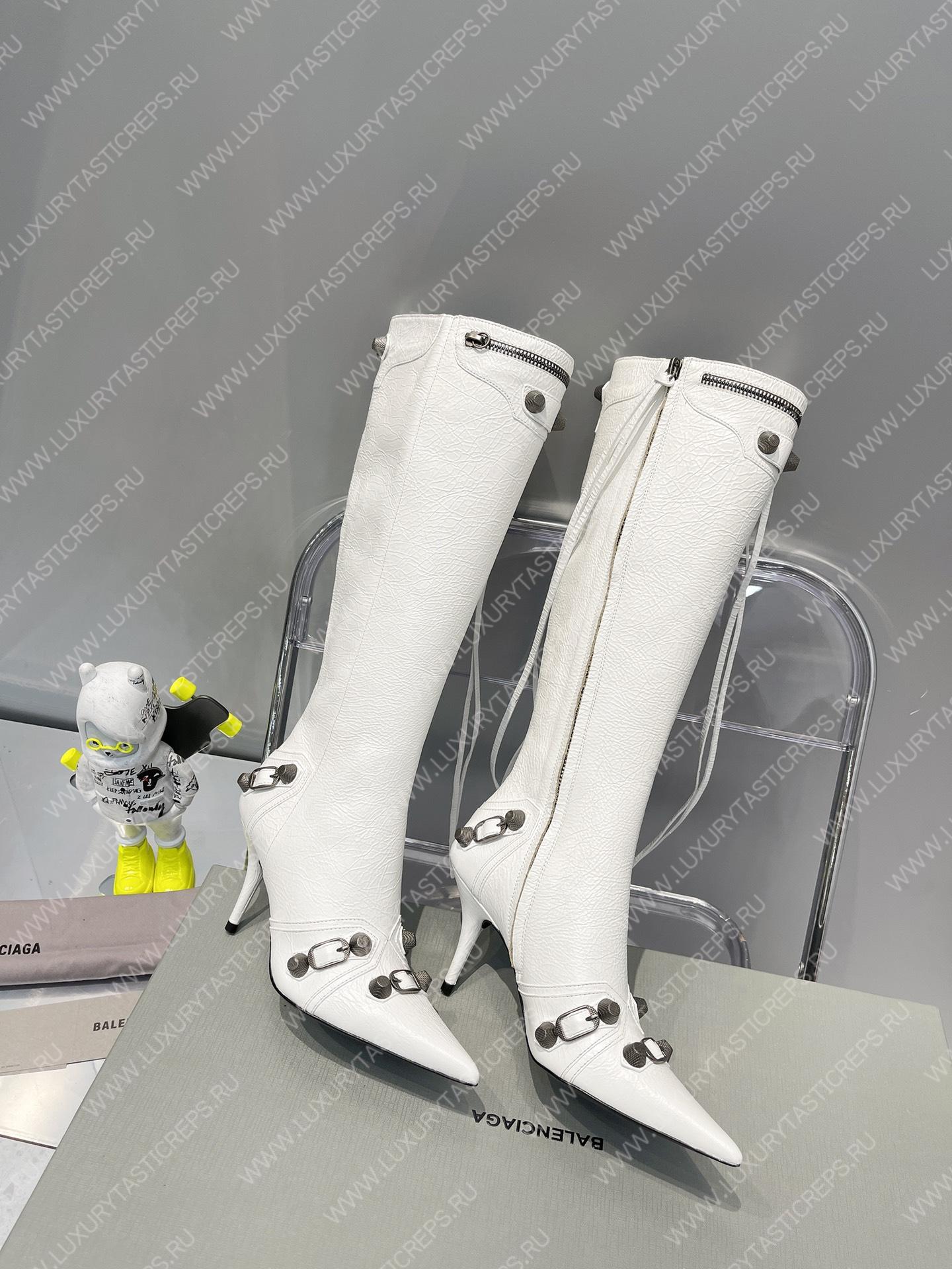 Ba*len*cia*ga women’s cagole 90mm boot optic white 694395wa