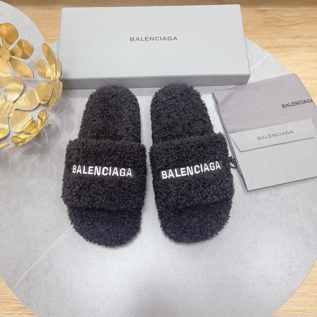 Ba*len*cia*ga furry slide black 654261w2b411090