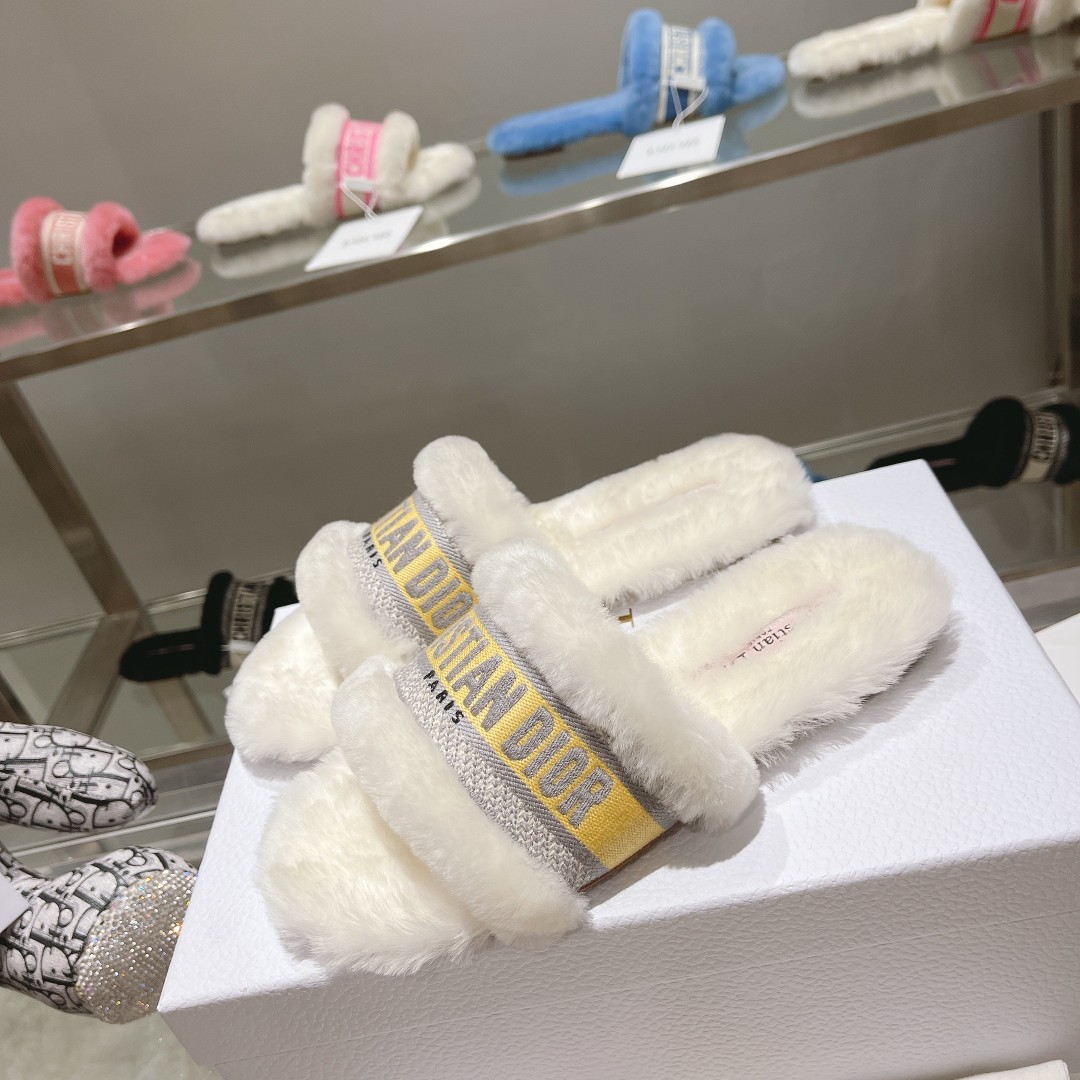 ch**an D*or dway slide white kcq551esk