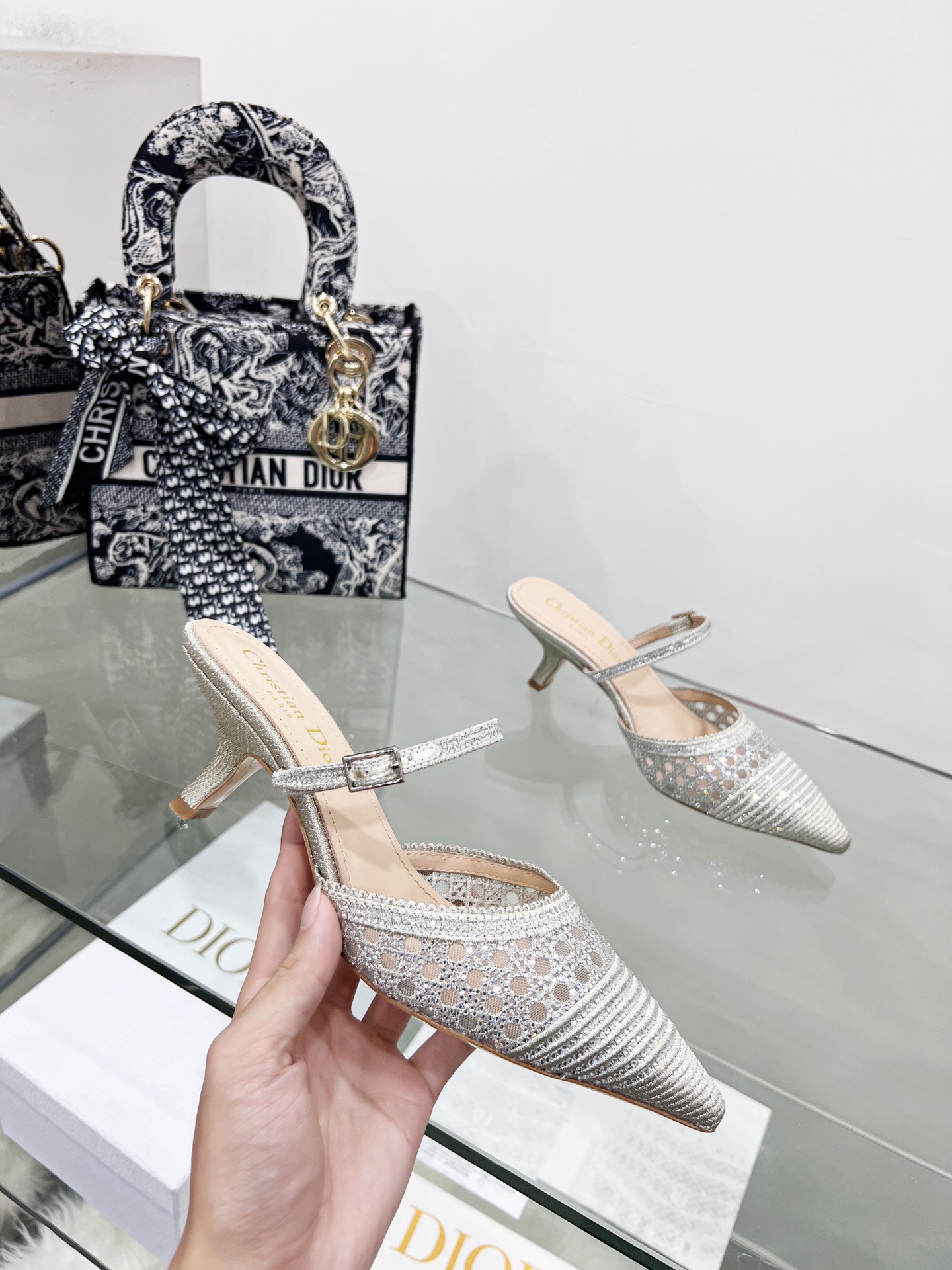 D*or capture heeled mule grey kcp927sry
