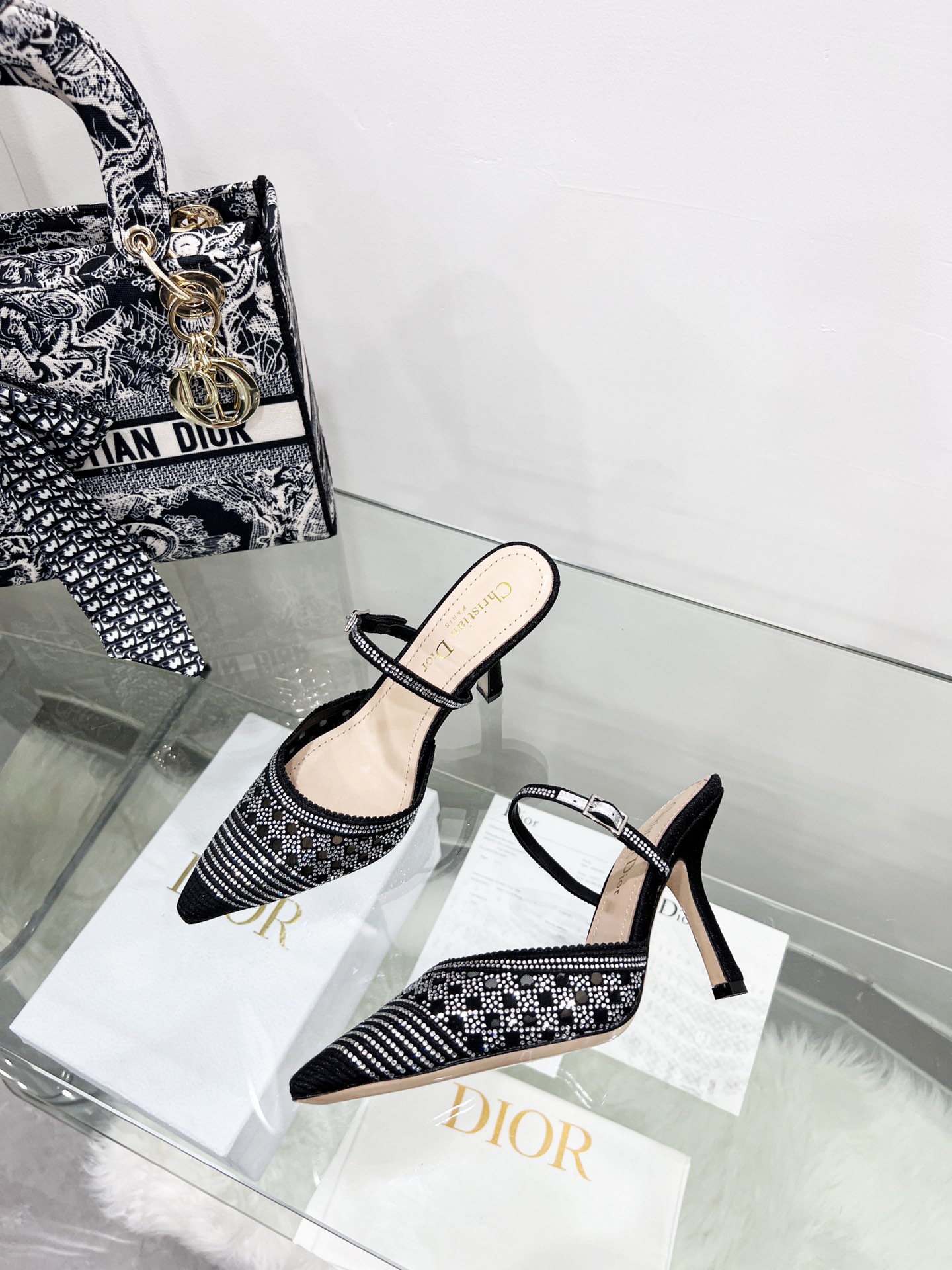 D*or capture heeled mule black kcp927sry