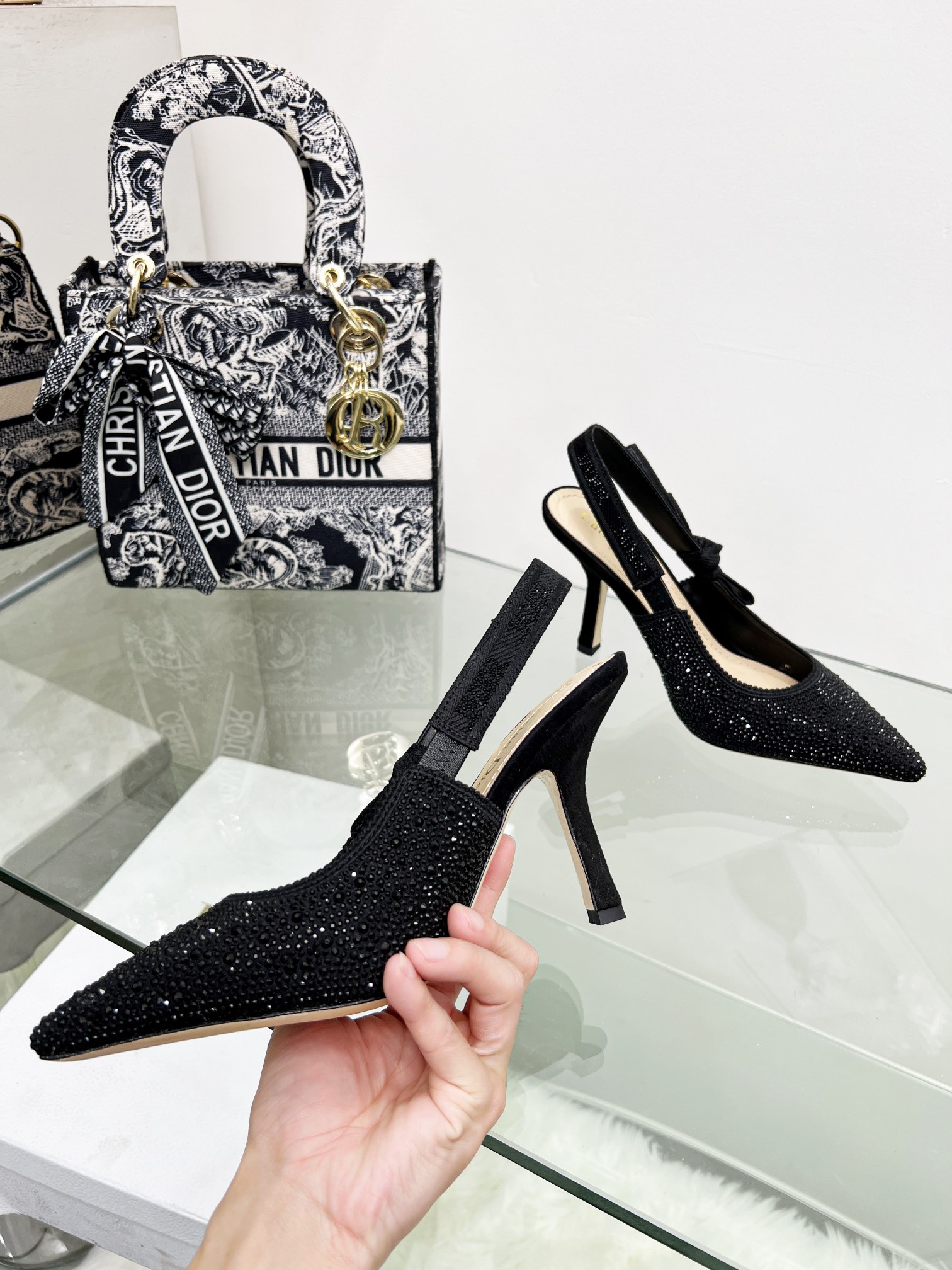 D*or j’aD*or slingback pump black kcp867scs