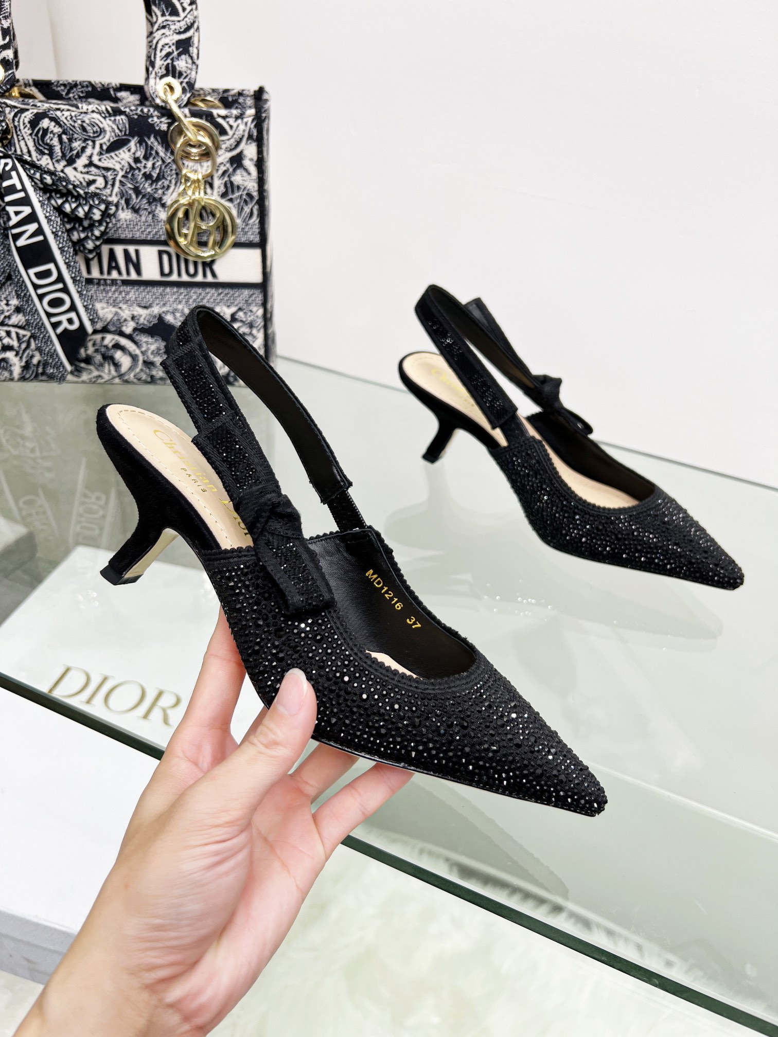 D*or j’aD*or slingback pump black kcp867scs