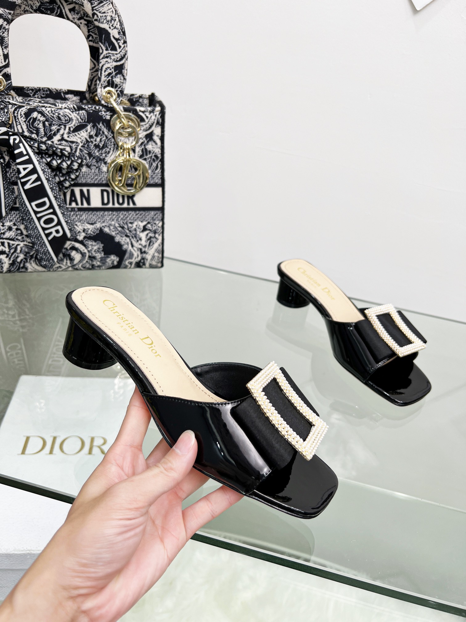 D*or idylle heeled slide black kcq768cst