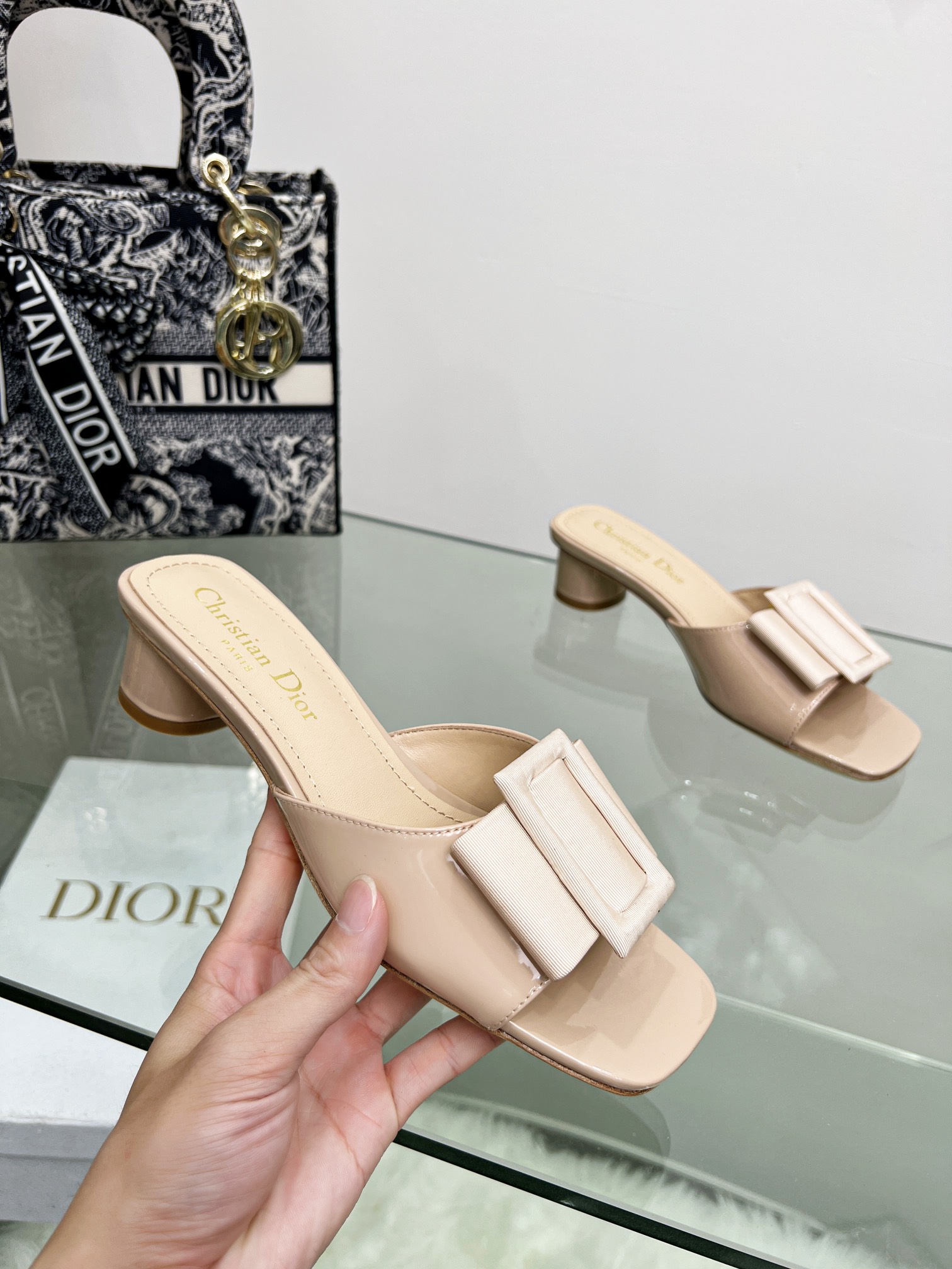 D*or idylle heeled slide nude kcq768cst