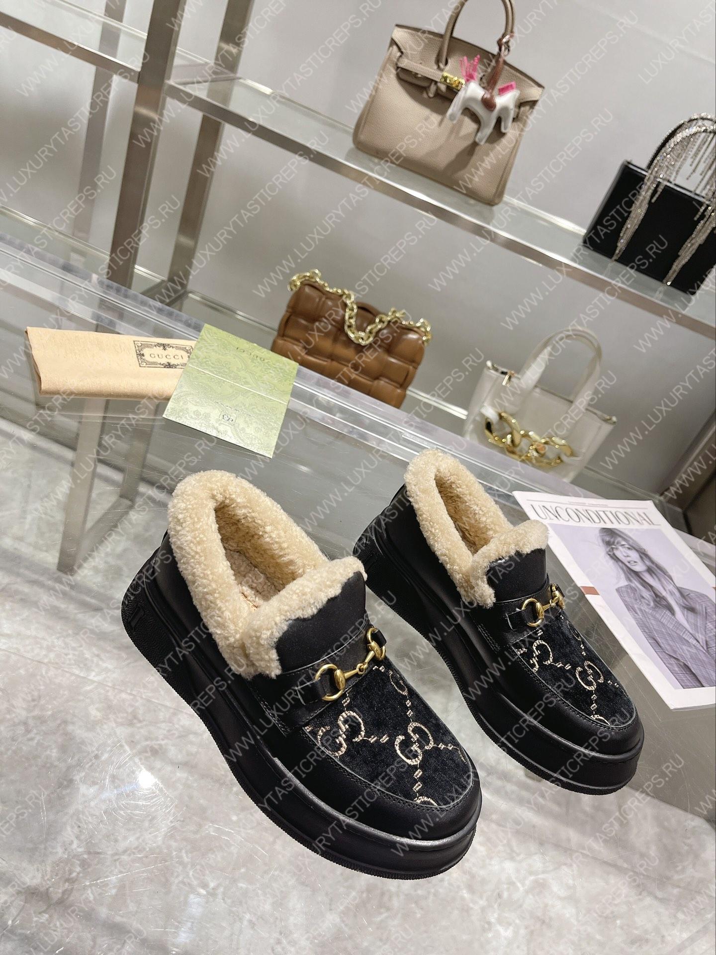 G*u*i horsebit ankle boot beige 550036
