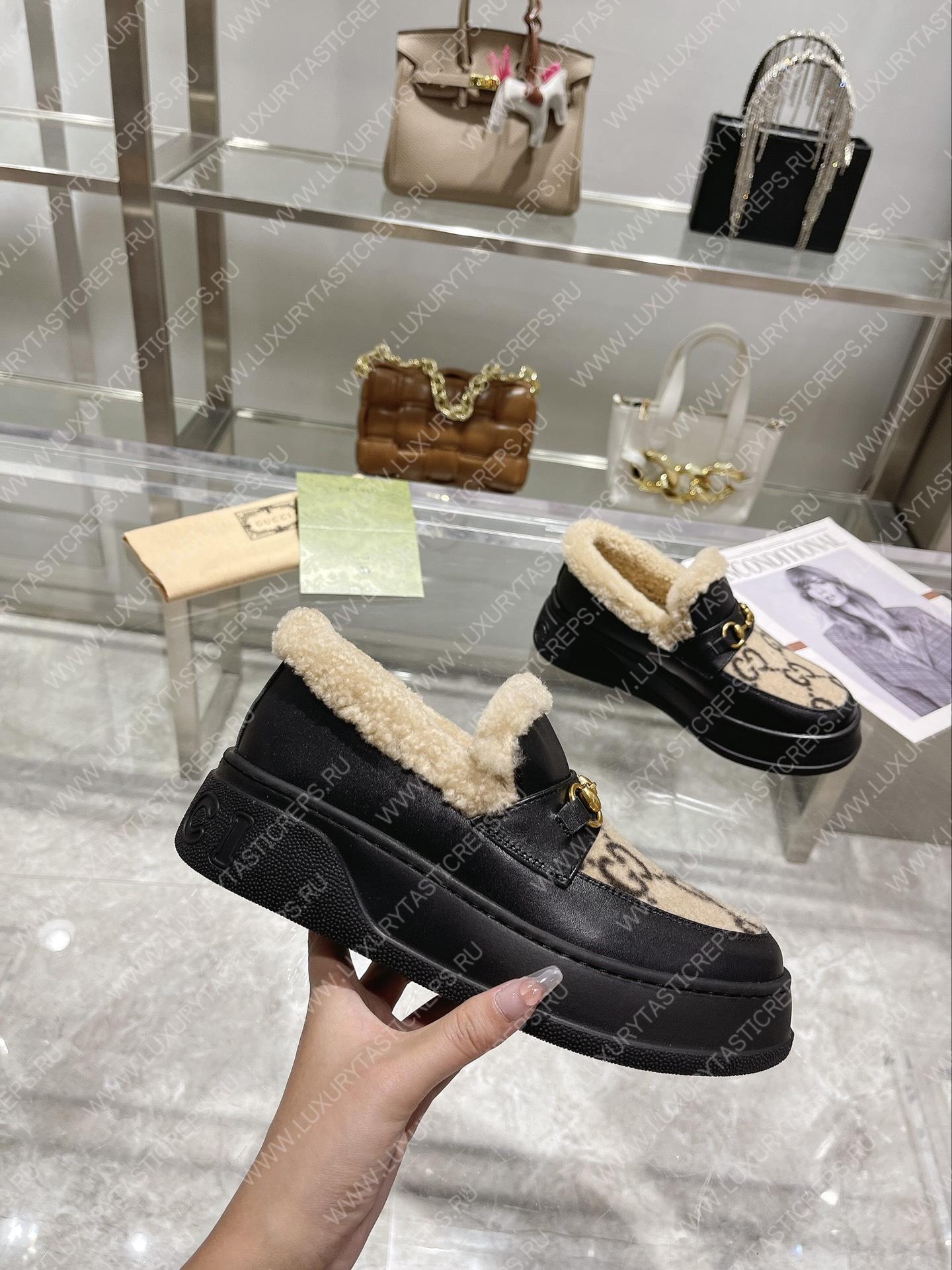 G*u*i horsebit ankle boot black 550036