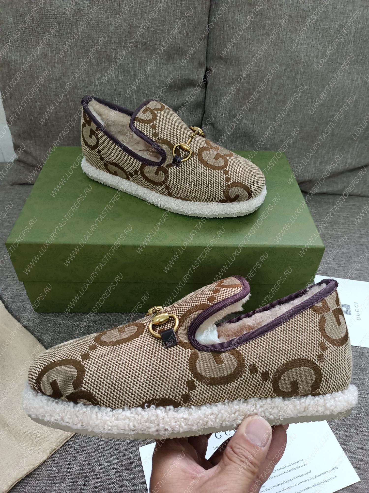 G*u*i loafer beige ‎577236