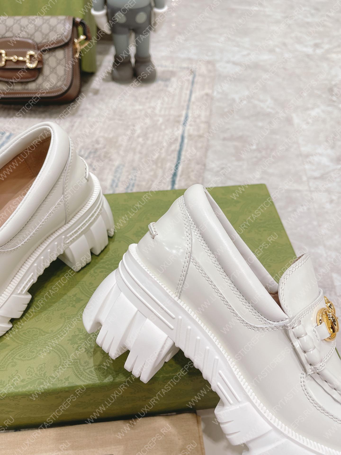 G*u*i loafer with horsebit white ‎656869