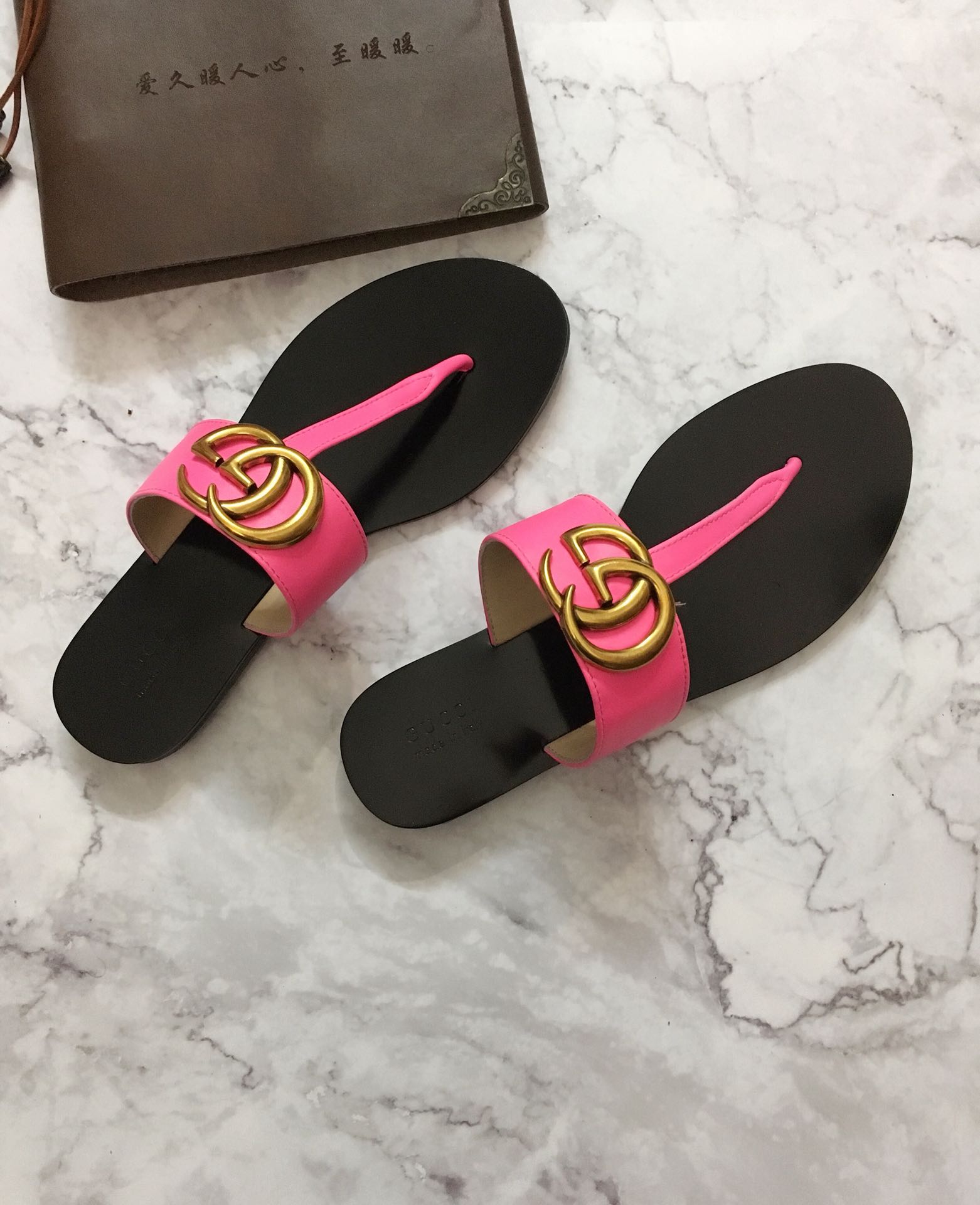 G*u*i marmont leather sandal pink ‎612138