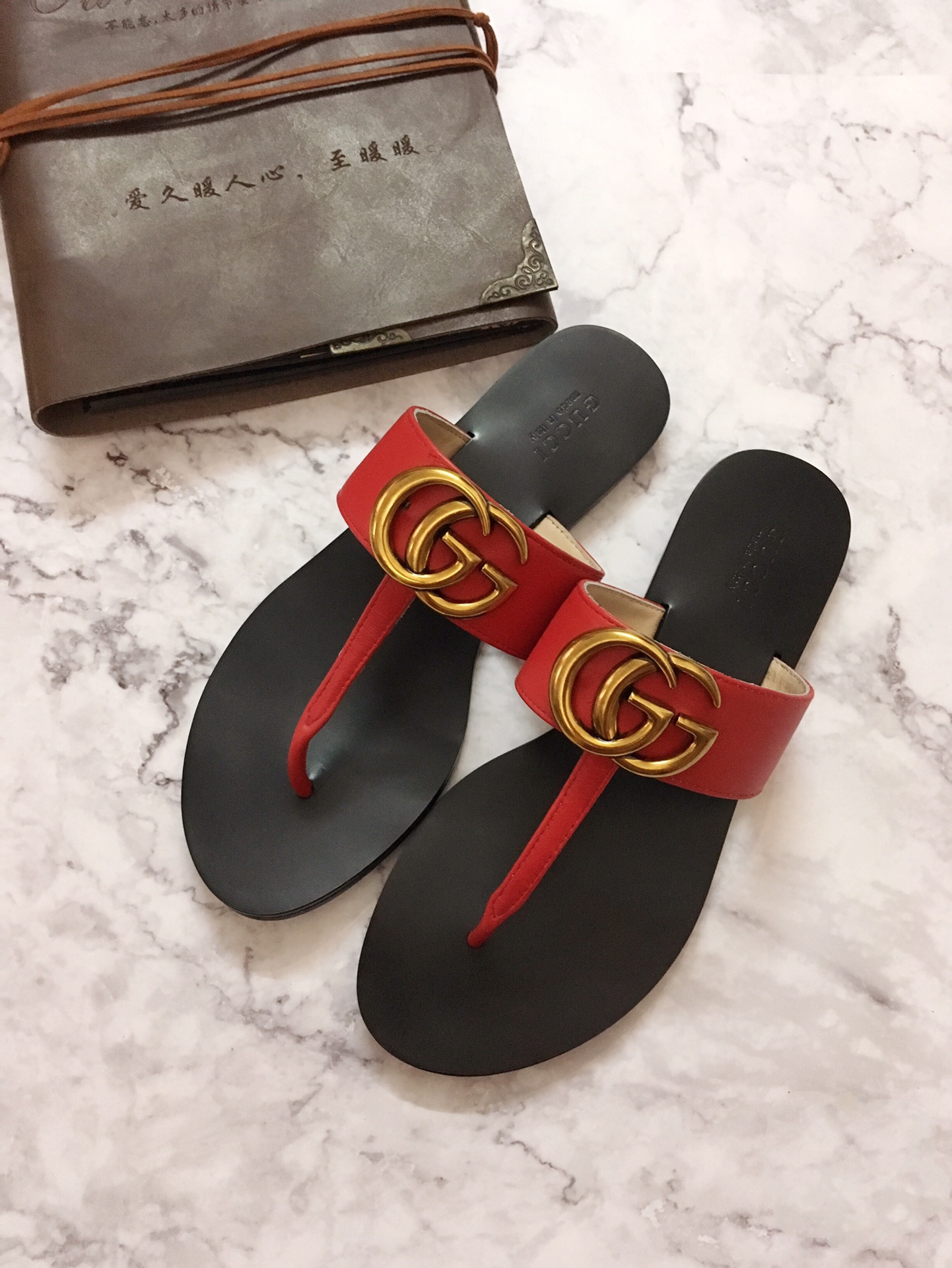 G*u*i marmont leather sandal red ‎612138