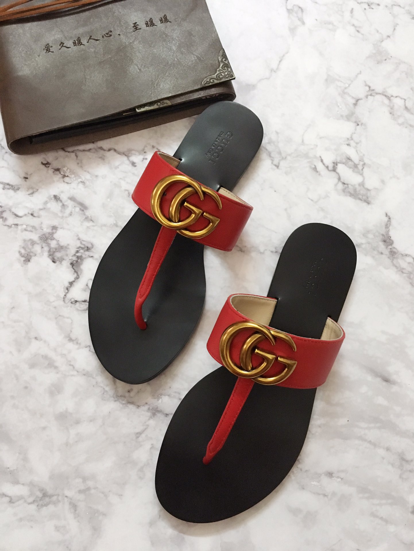 G*u*i marmont leather sandal red ‎612138