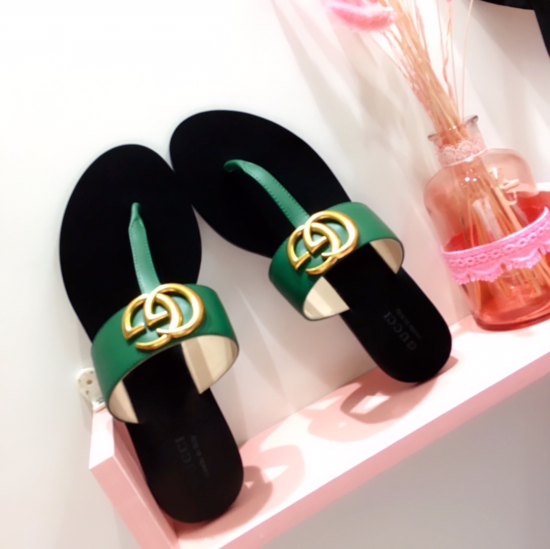 G*u*i marmont leather sandal green ‎612138