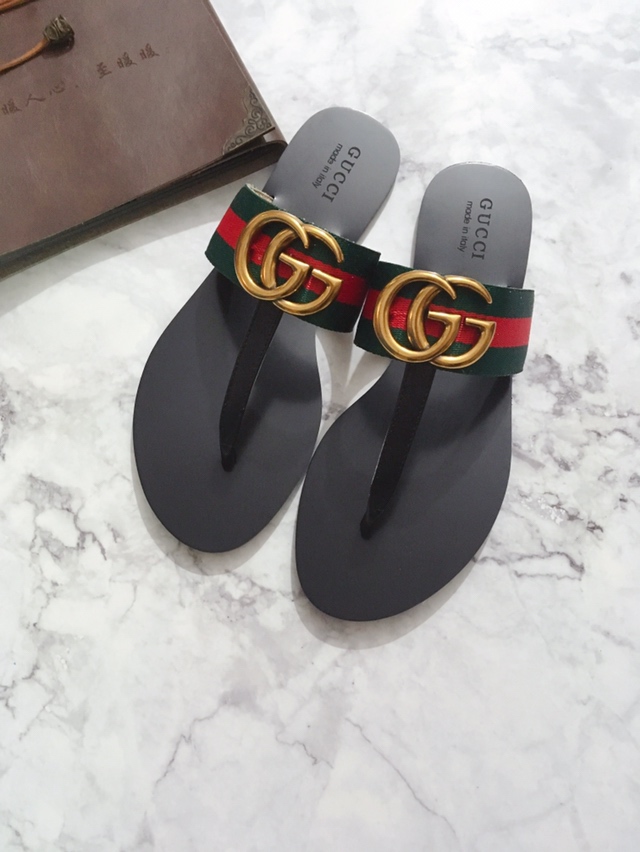 G*u*i marmont leather sandal red and green ‎612138