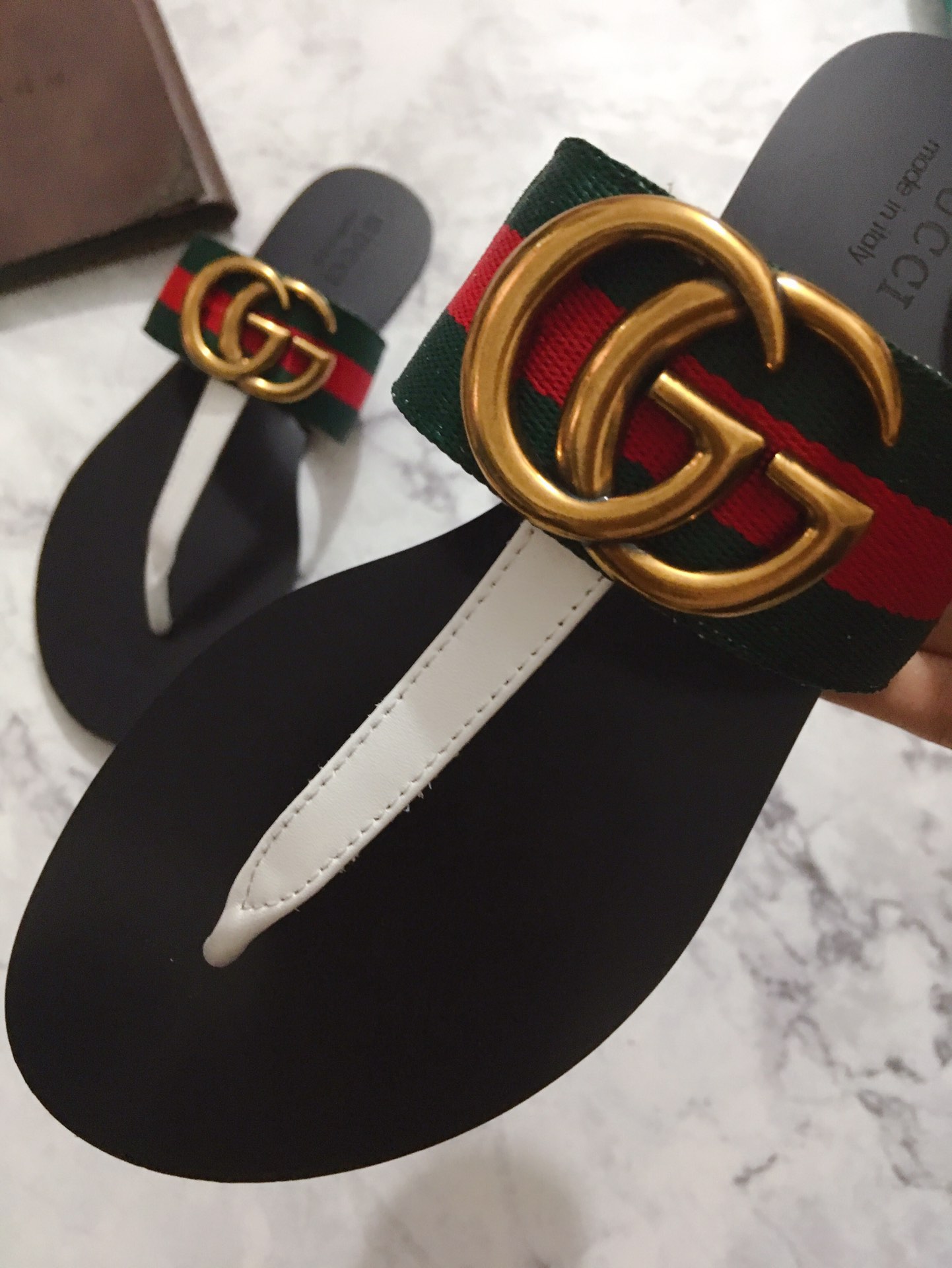 G*u*i marmont leather sandal green and red ‎612138
