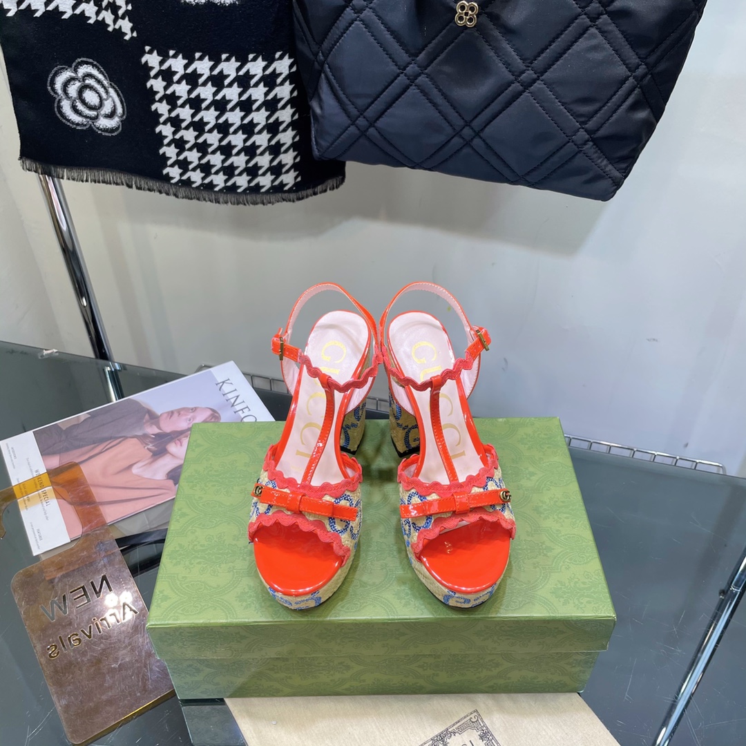 G*u*i sup*e platform sandals red ‎730022