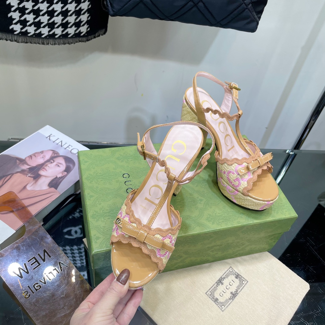 G*u*i sup*e platform sandals multicolour ‎730022