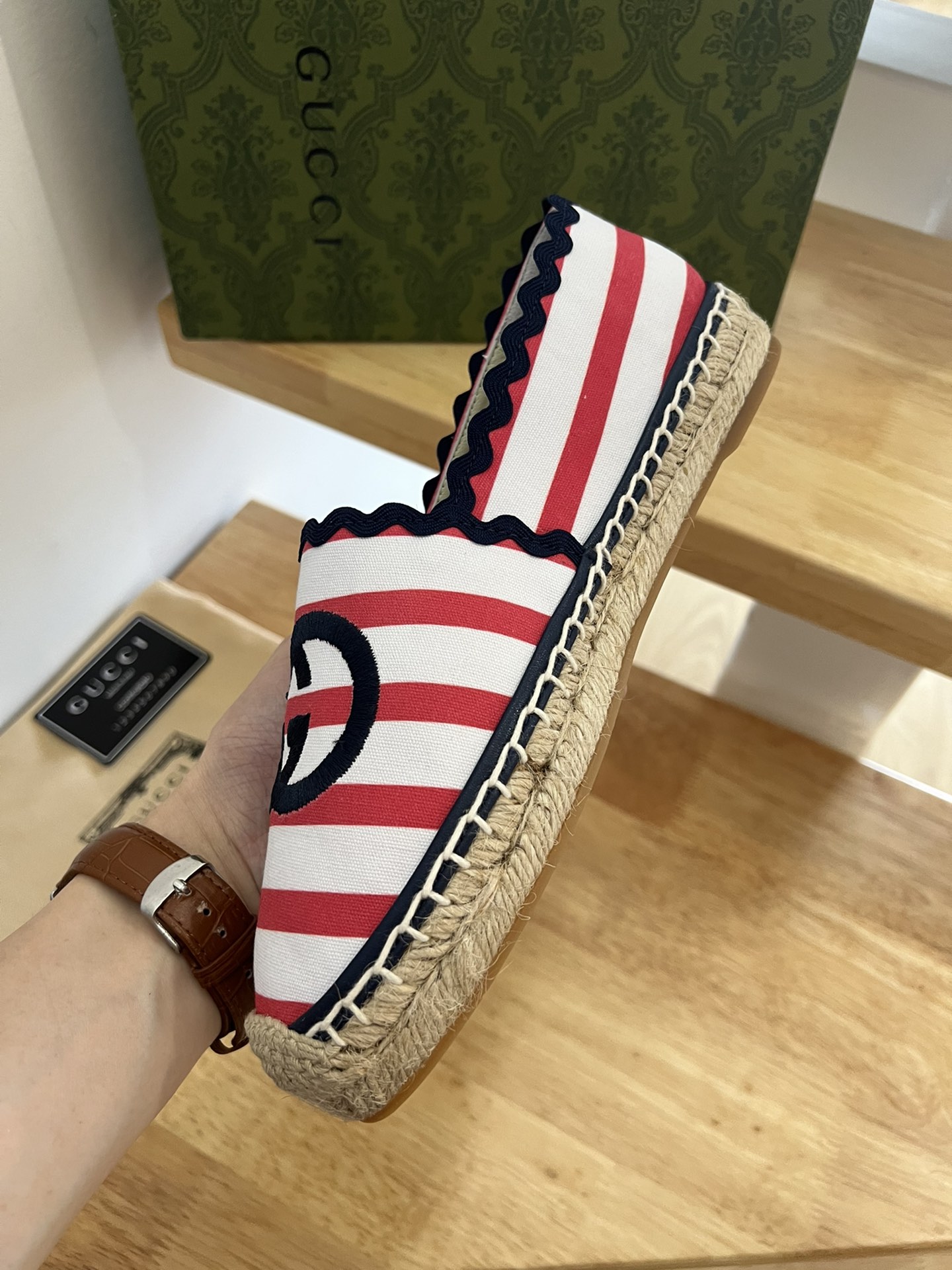 G*u*i women’s gg espadrille red and white 678040