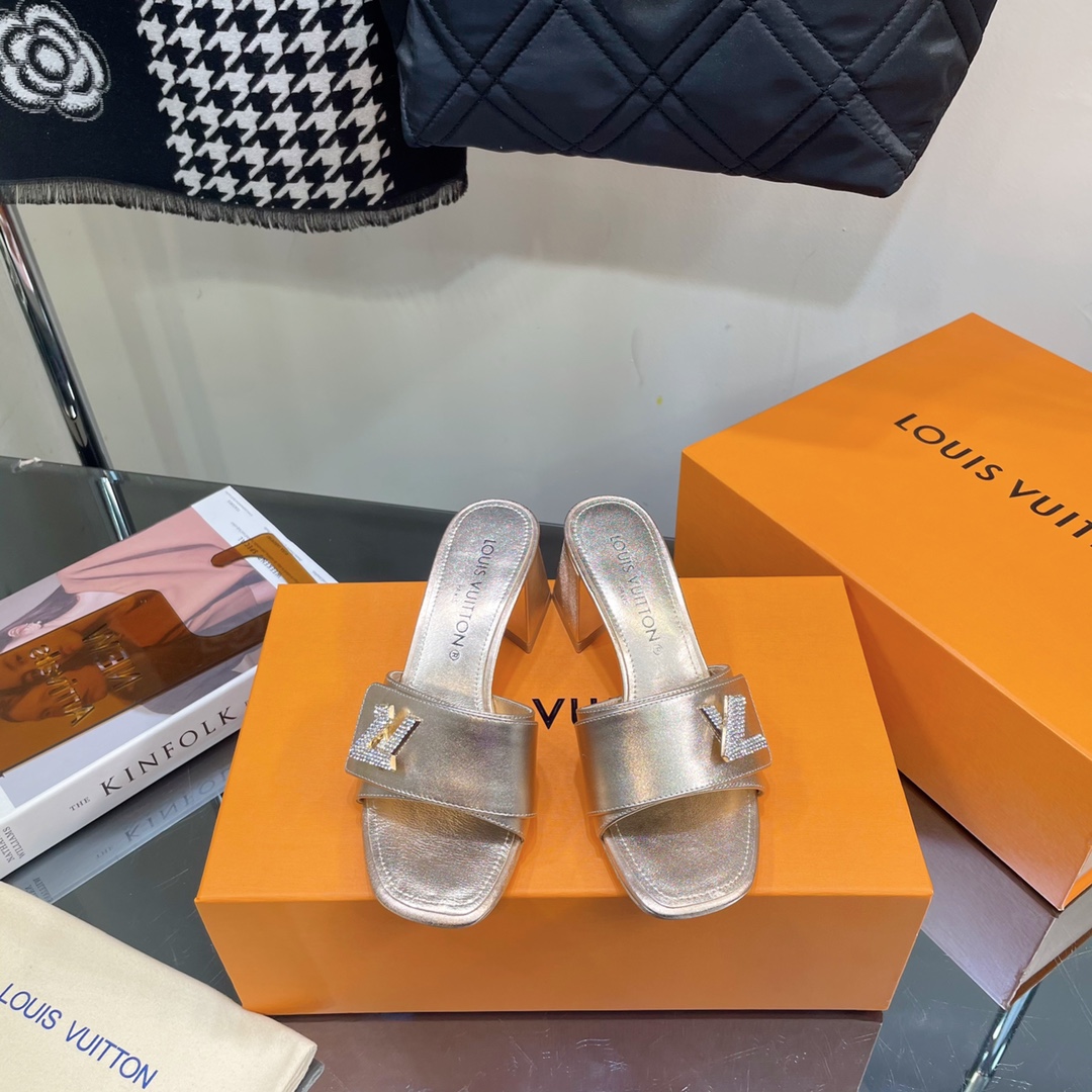 l**is V*t*n shake mule silver 1ab1kw