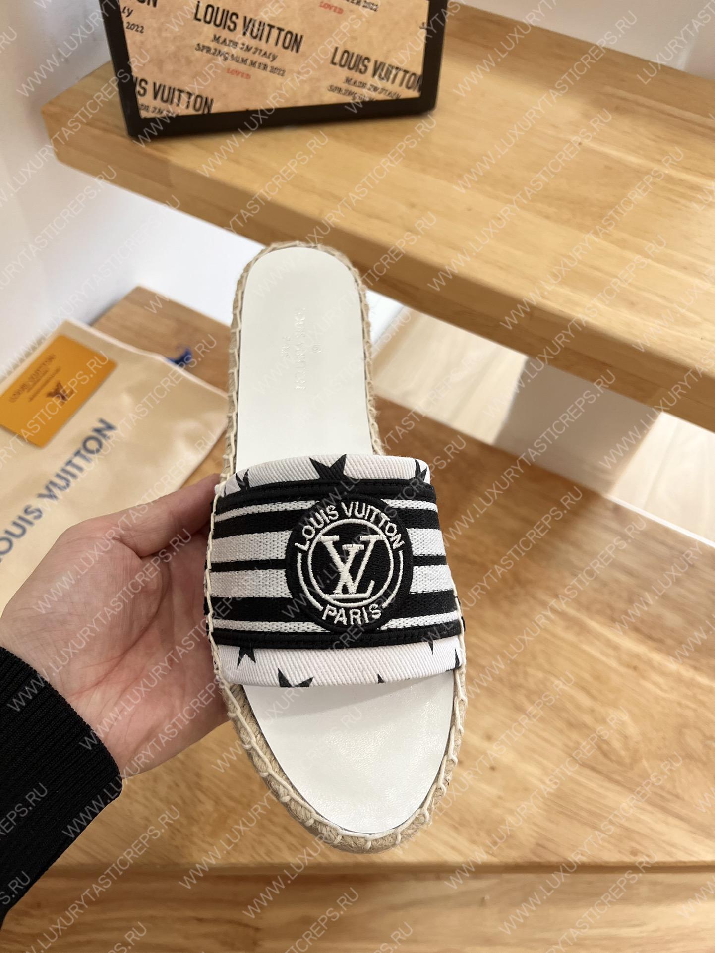 l**is V*t*n magnetic flat mule white and black 1aad6c