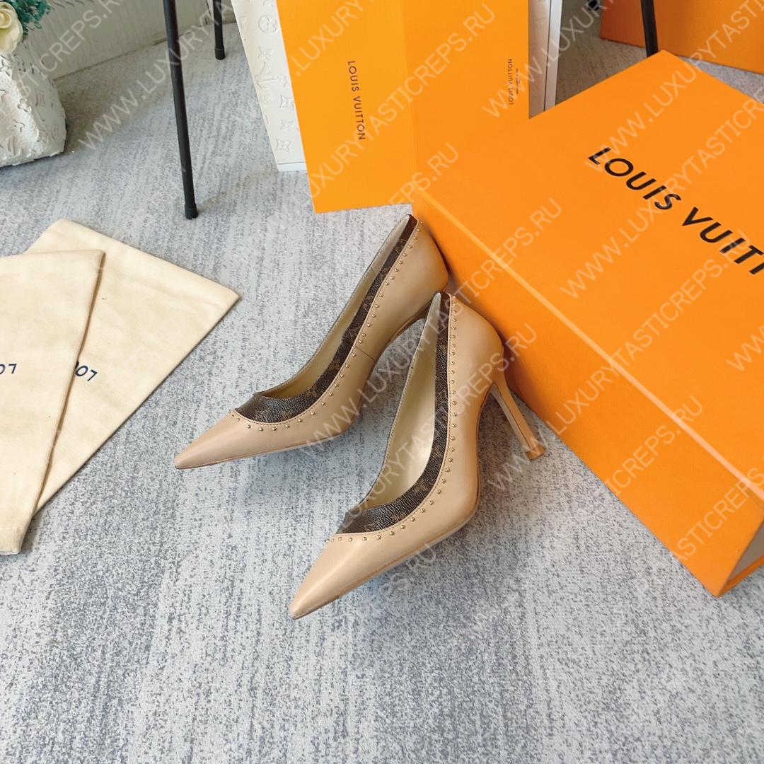 l**is V*t*n signature pumps nude 1aacfh