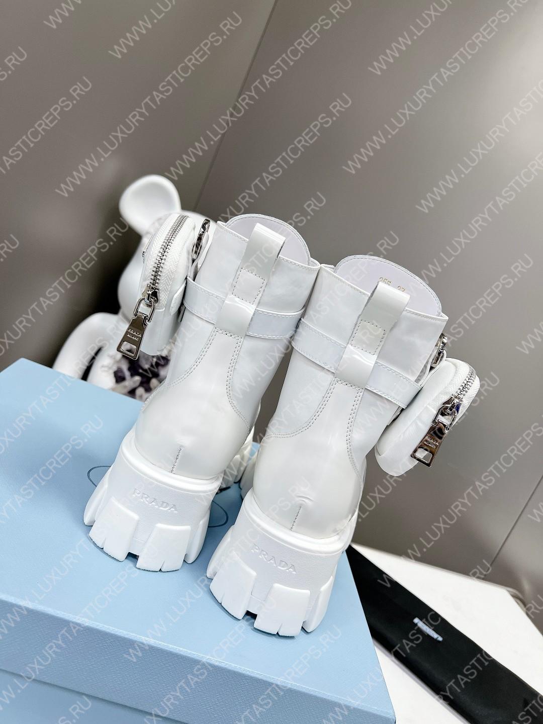 Pra*a monolith boots with pouch white 1t255m
