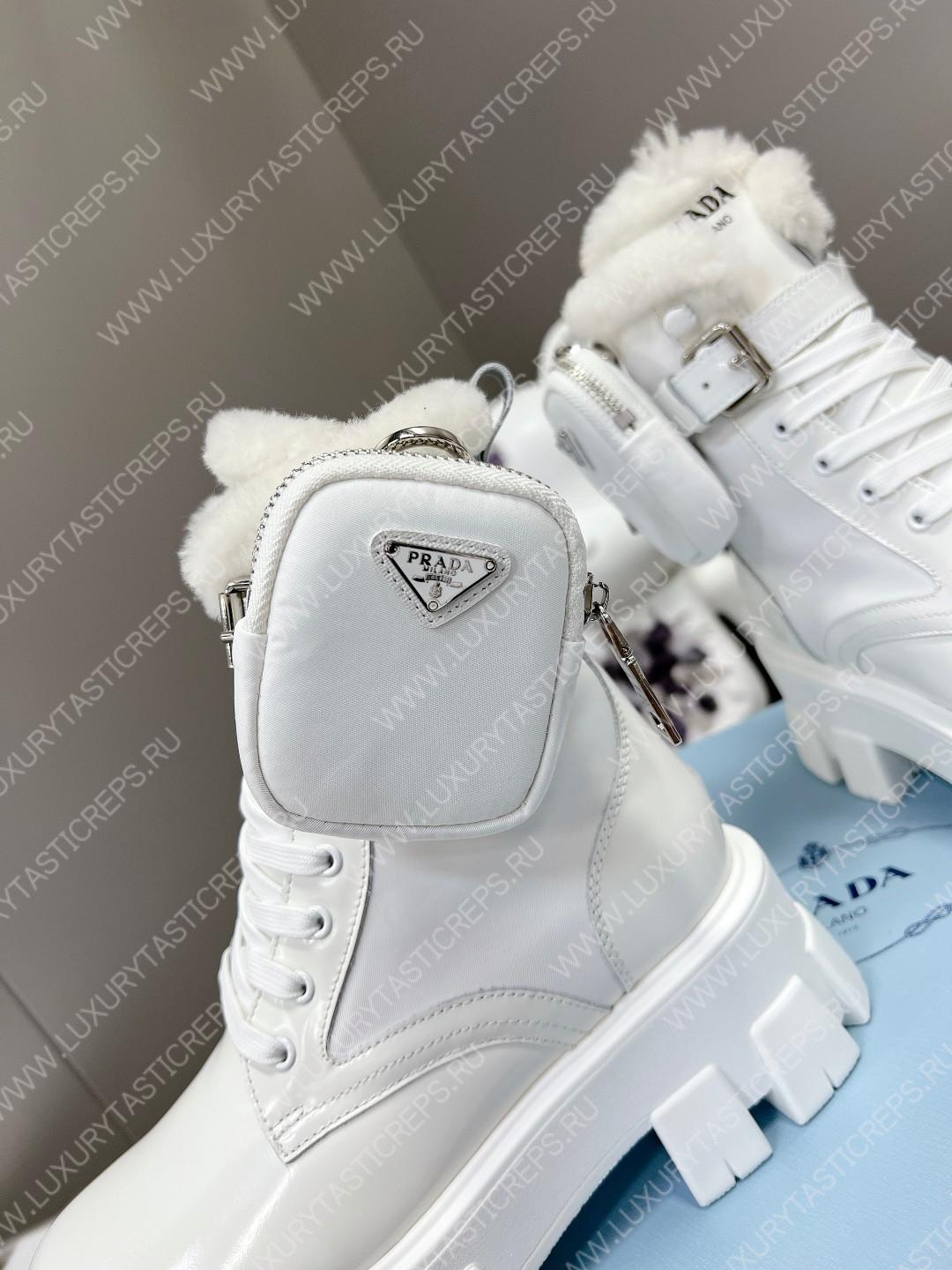 Pra*a monolith boots with pouch white 1t255m