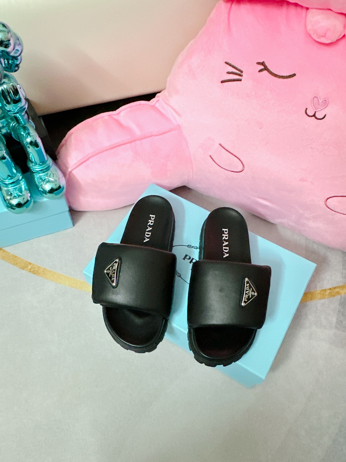 Pra*a soft padded slides black 1xx648