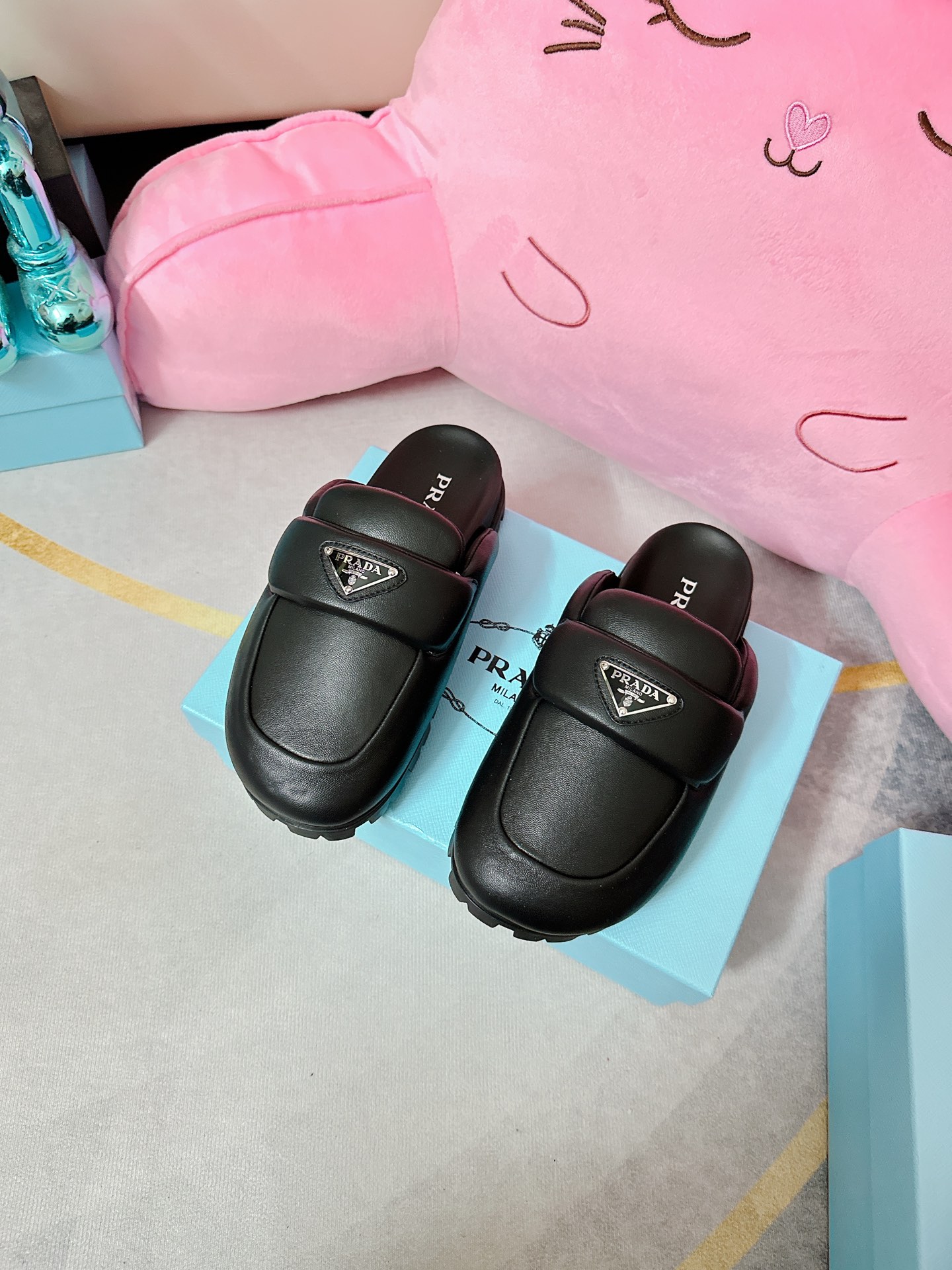 Pra*a soft padded sabots black 1d109n