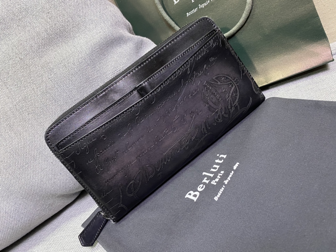 BERLUTI SCRITTO LEATHER LONG ZIPPED WALLET BLACK JOUR-V2
